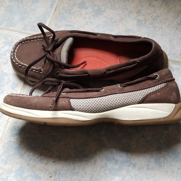 Sperry - Picture 3 of 4